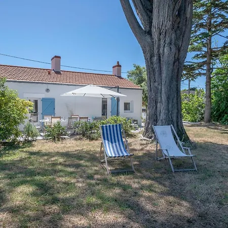 Ferienhaus Maison De Famille Et Dependances A *