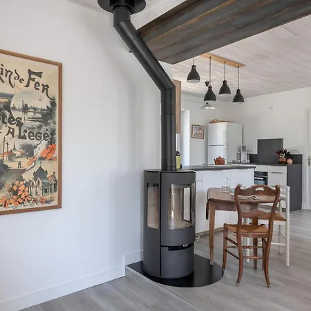 Maison De Famille Et Dependances A Ferienhaus